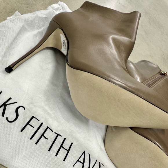 NWT W/O Box Saks Fifth Ave Taupe Color Leather Stiletto Heel Ankle Boots - Picture 3 of 8